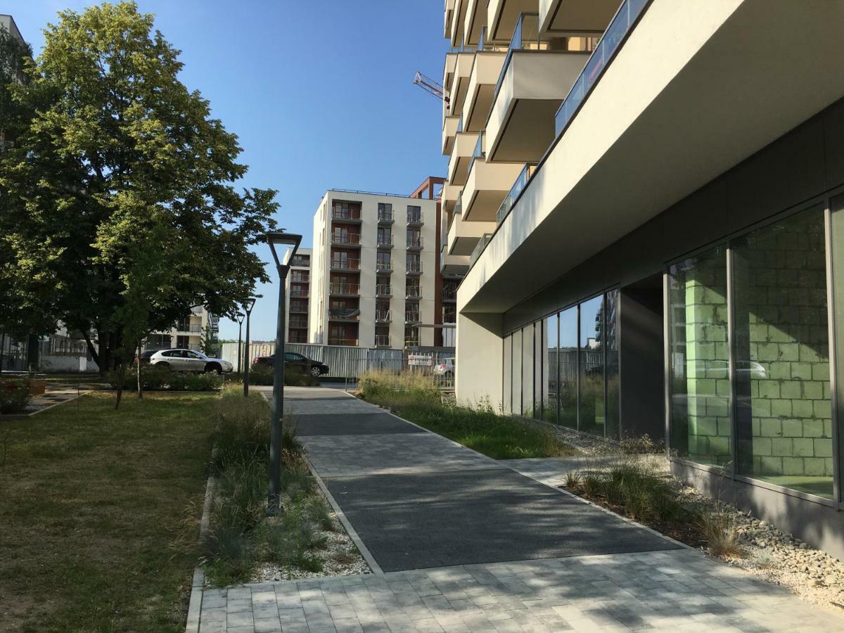Shoq Studio Nice Apartment With Private Parking Cracóvia Exterior foto
